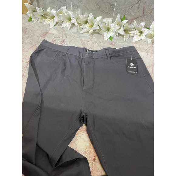 Akademiks Other - Akademiks jeans size 52x34 NWT
